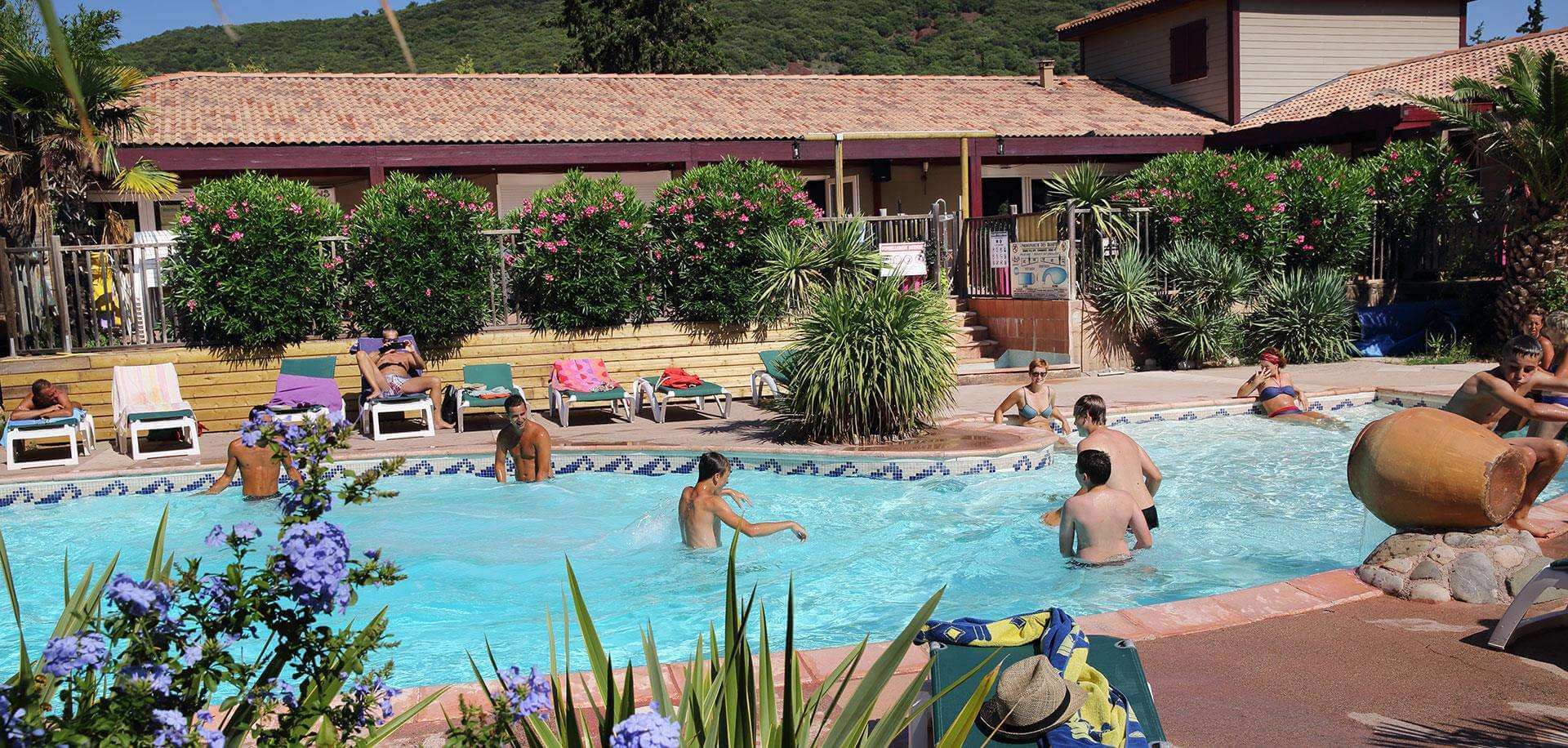 The Relais du Salagou Holiday Village swimming pool
