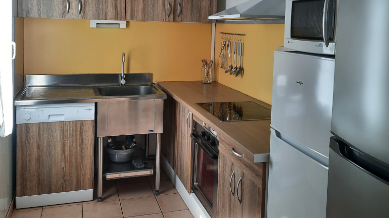 Kitchen of the gîte Les Oliviers