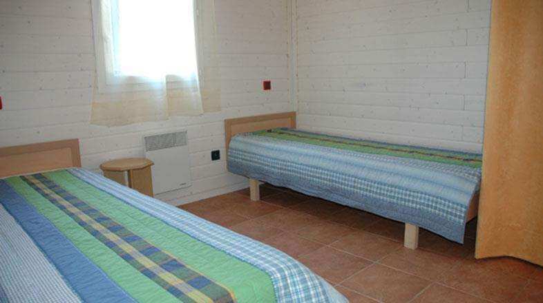 Chambre avec lits simples