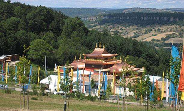 Roqueronde Buddhist Temple